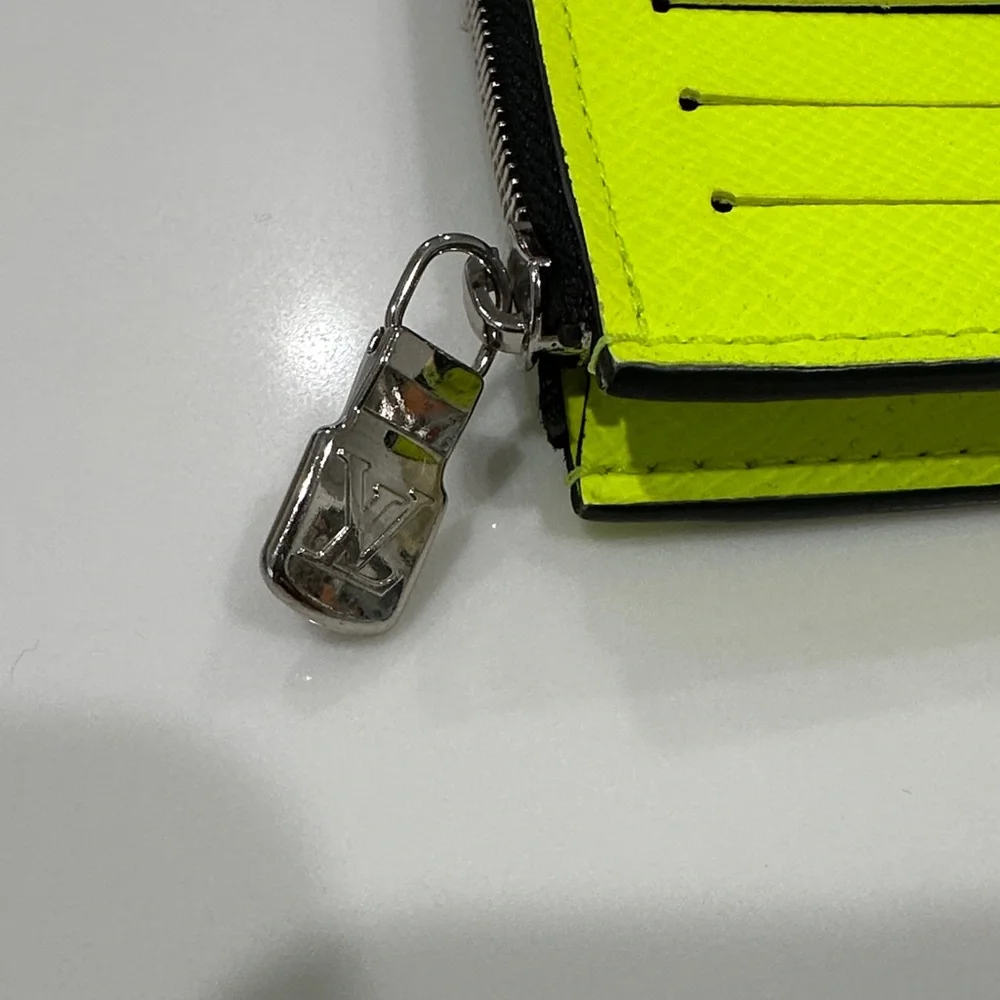 Louis Vuitton Fluorescent Yellow Card Wallet - Picture 6 of 6